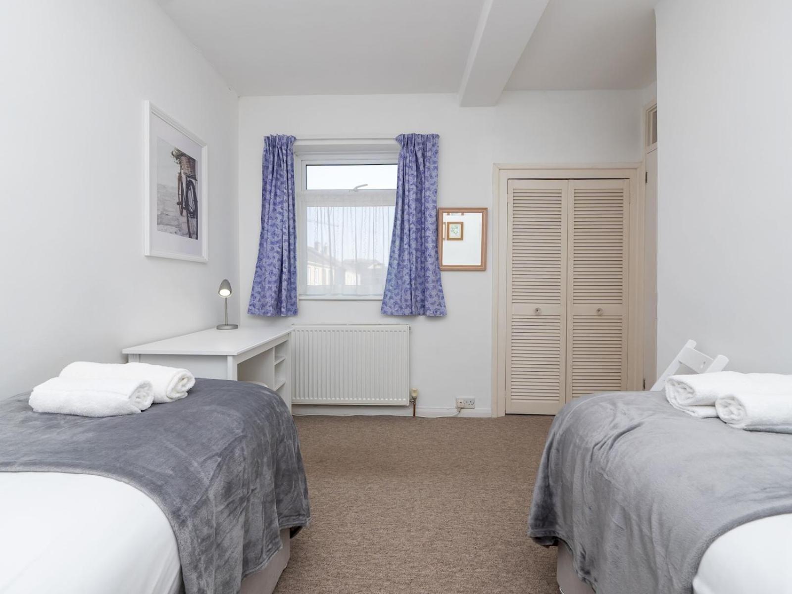 Pass The Keys Spacious Family Home With Parking バース エクステリア 写真