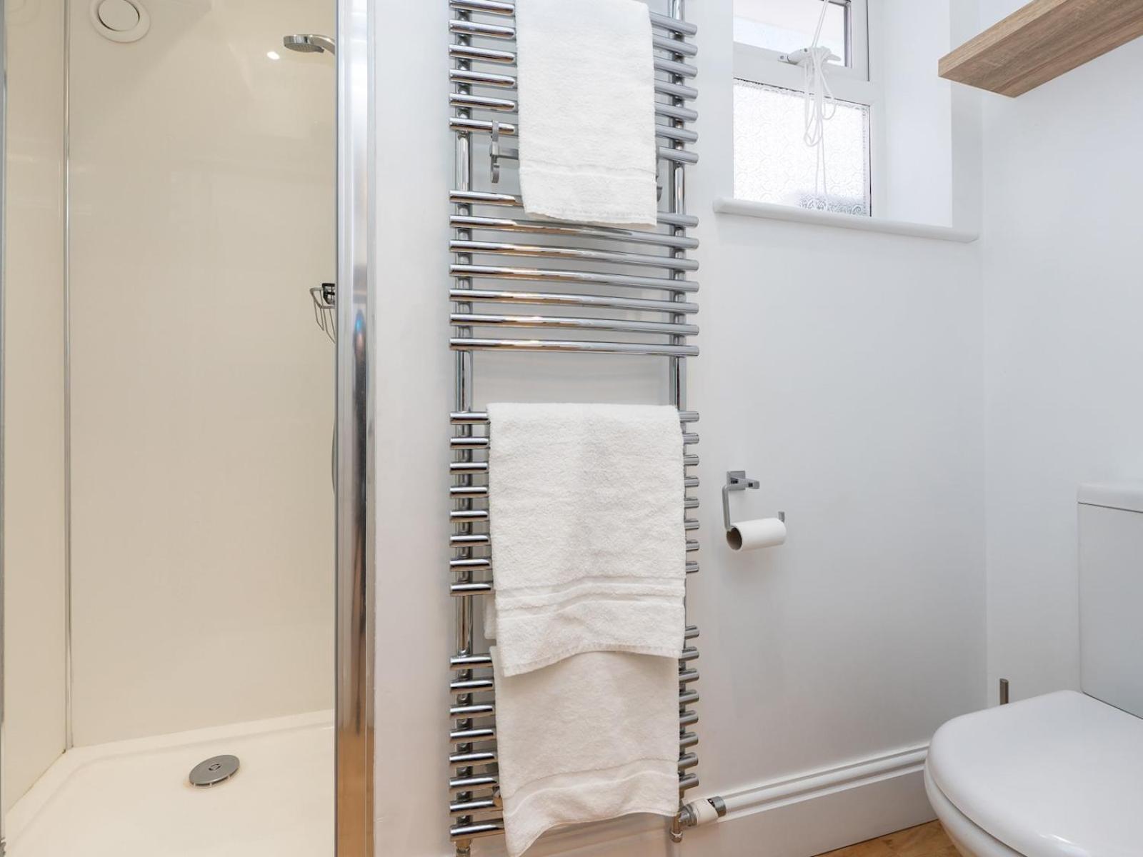Pass The Keys Spacious Family Home With Parking バース エクステリア 写真