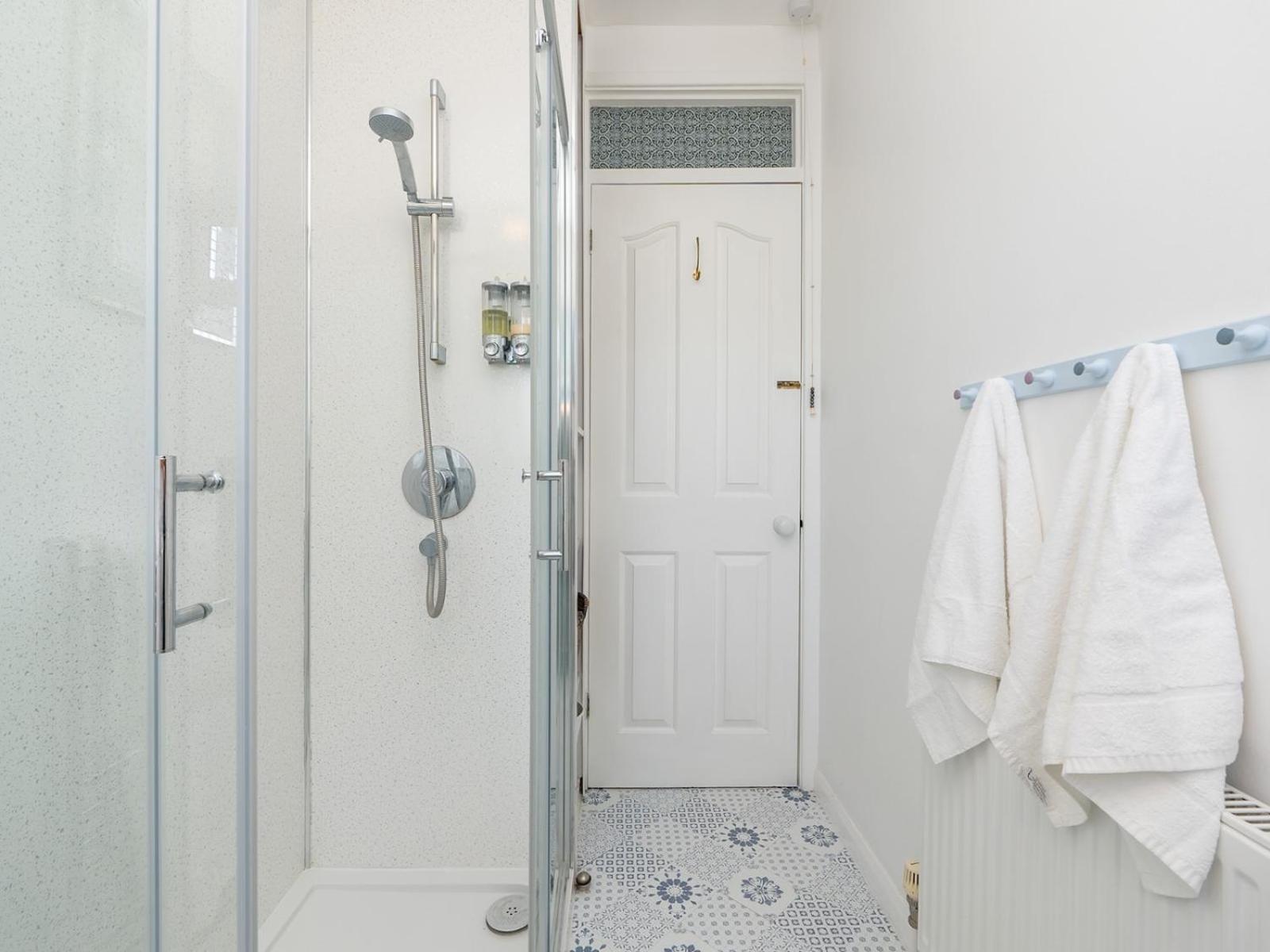 Pass The Keys Spacious Family Home With Parking バース エクステリア 写真