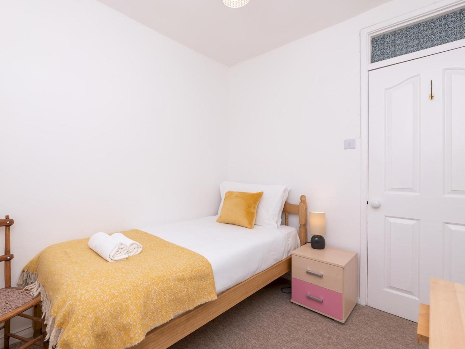 Pass The Keys Spacious Family Home With Parking バース エクステリア 写真